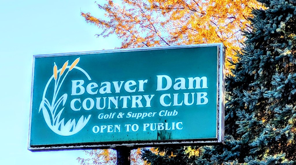 Beaver Dam Country Club W8884 Sunset Dr, Beaver Dam, WI 53916